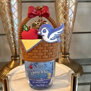 Bath & Body Workd Disney Princess Snow White PocketBac Holder & BAC NWT